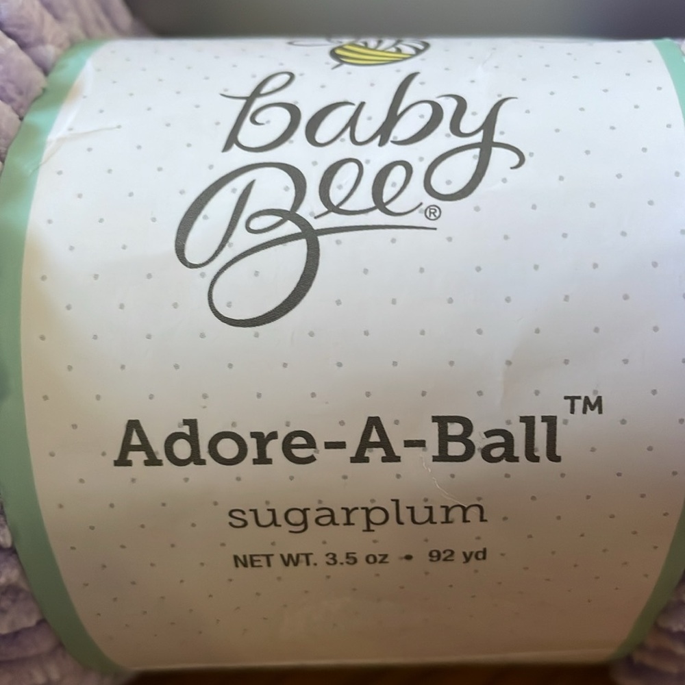 Baby Bee Jumbo Yarn for Crocheting & Knitting Set of 2 Balls 92 Yards Each NEW - Picture 4 of 4